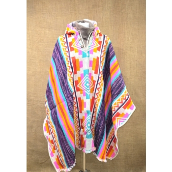 Poncho ekwadorskie - długie ze 100% wełny owczej.